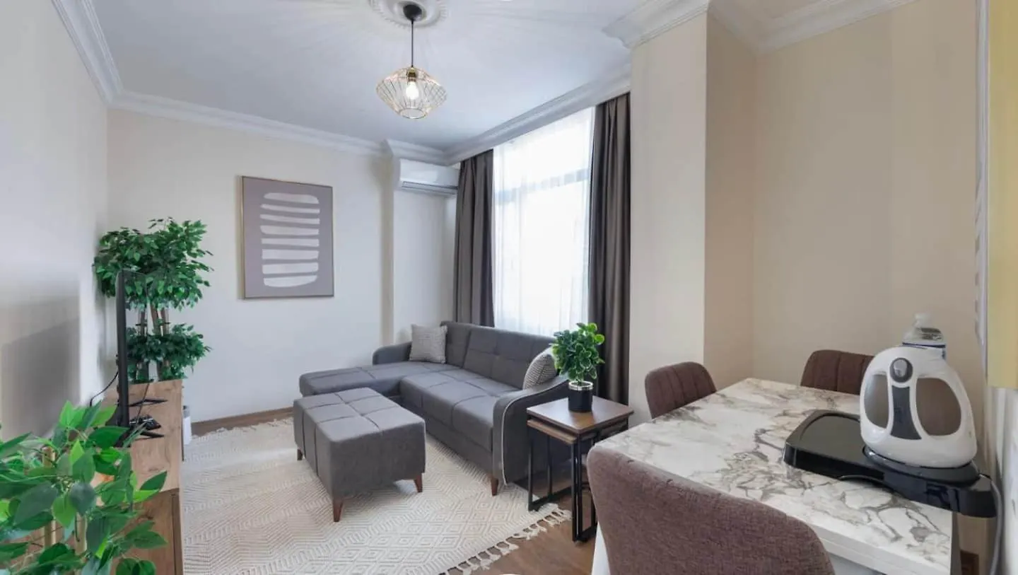 Modern Space Walking Distance From Taksim Sq Istanbul Lägenhet